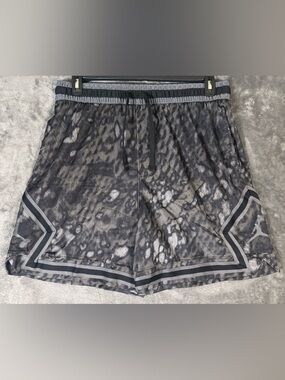 NWT Jordan Rise Diamond Basketball Shorts Size XL